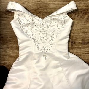 Bonny Wedding dress